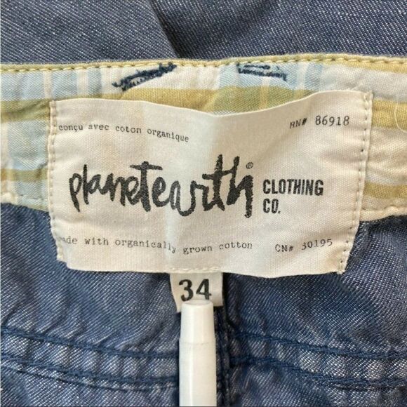 Planet Earth Blue Medium Wash Pockets Flat Front Jean Shorts Size 34 - Picture 5 of 9